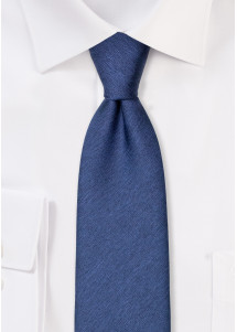 Herrenkrawatte unifarben melierte Struktur marineblau