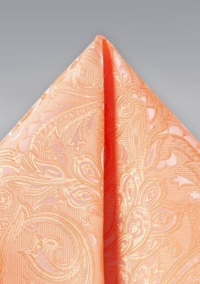 Kavaliertuch lebensfrohes Paisleymotiv apricot