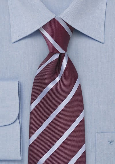 Businesskrawatte Bordeaux Streifendesign-Pattern Businesskrawatte Bordeaux Streifendesign-Pattern